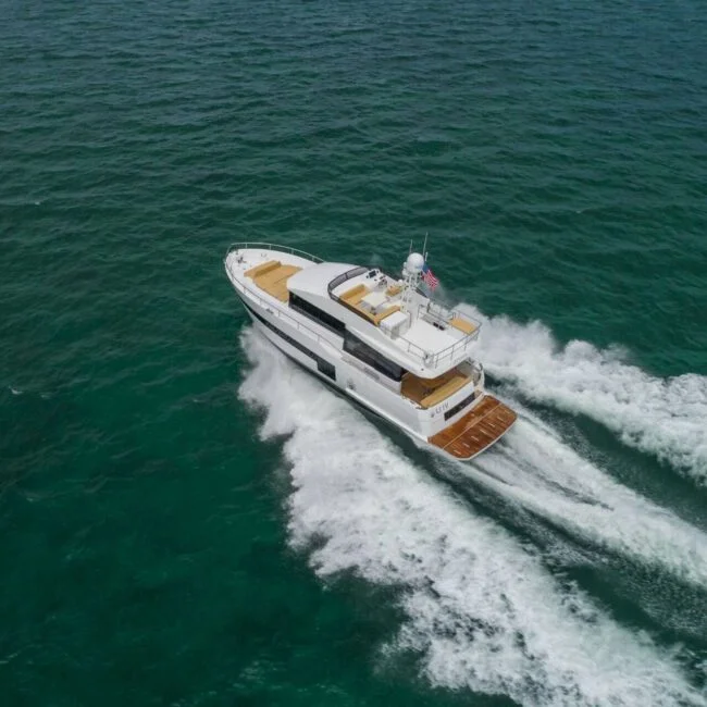 Sundeck-580-Drone-Sunny35