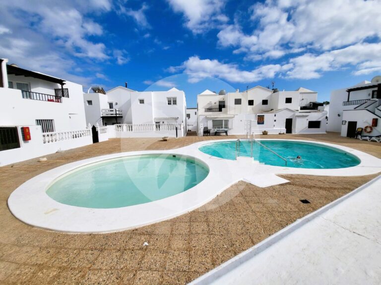 Villa with pool on Lanzarote
